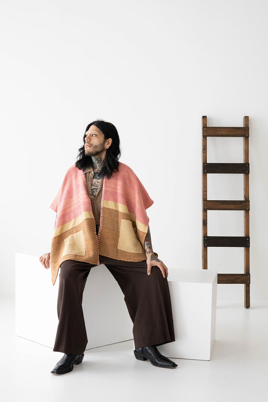 Rosadito Wool Poncho