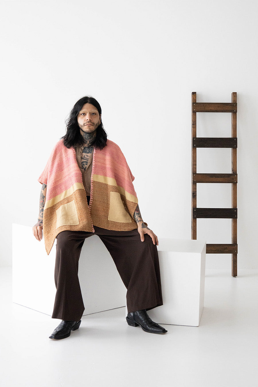 Rosadito Wool Poncho
