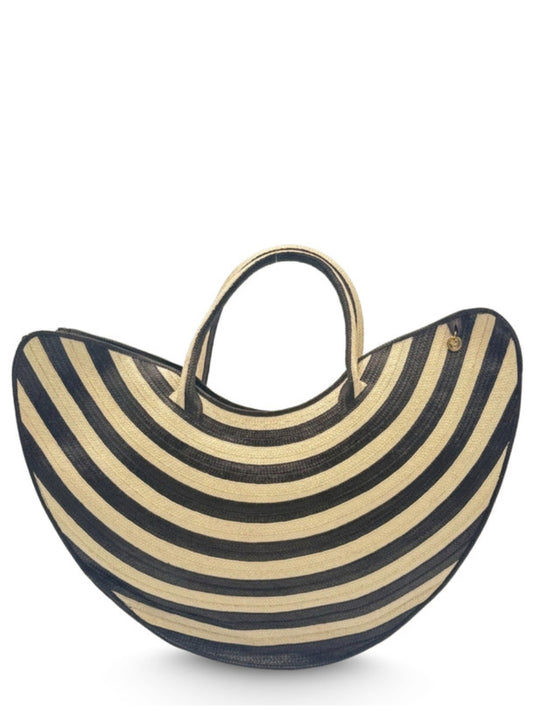 Handwoven palm bag inspired by Colombian artisan crafts