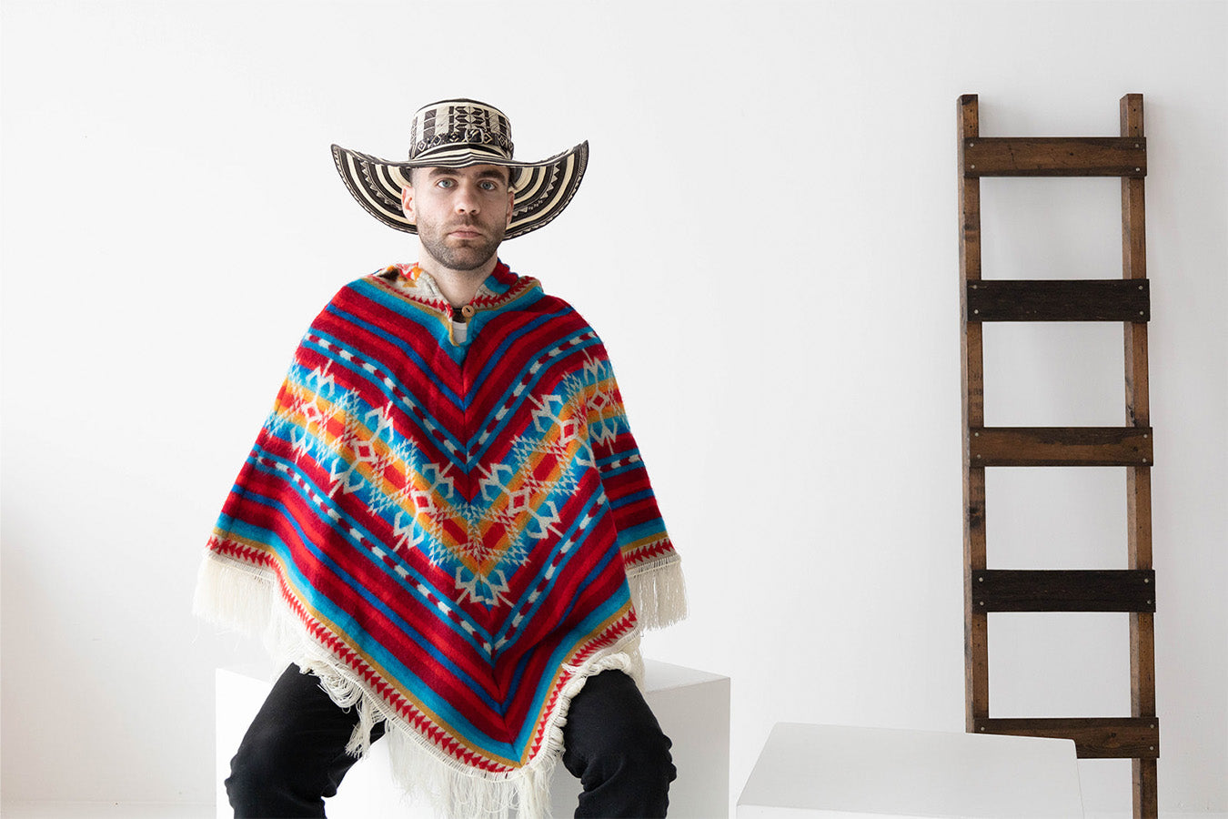 Bacano Wool Poncho