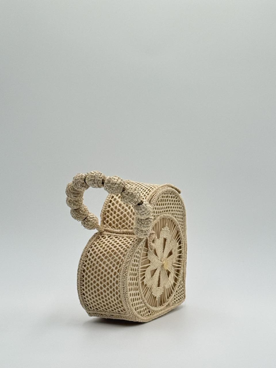 Amor Vegan Bag Handwoven by Colombians - Authentic Palm Fiber Heart-Shaped Bag 8.5x9x4 Inch Natural Dyeing Artisan Craftsmanship