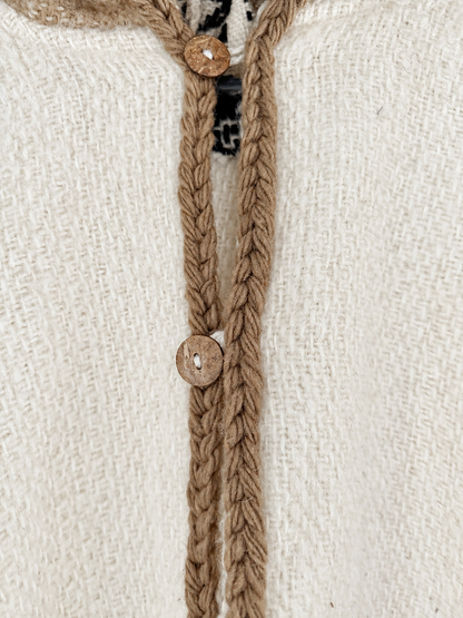 Isabela Poncho — Cream