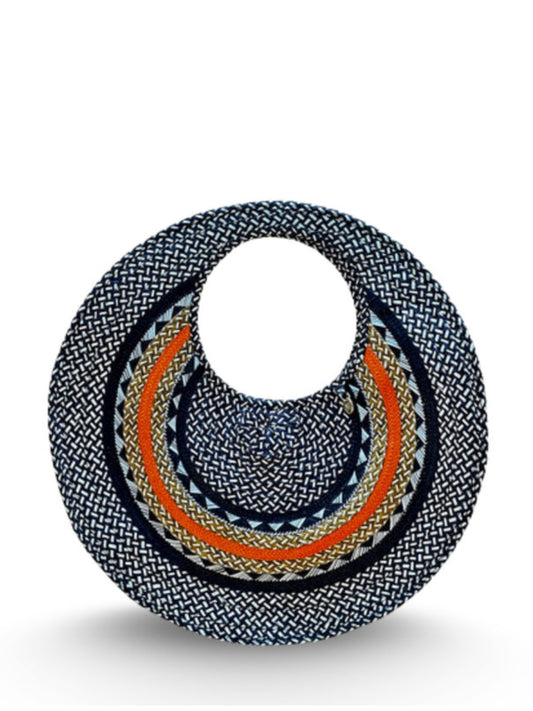 Palm bag with natural woven pattern