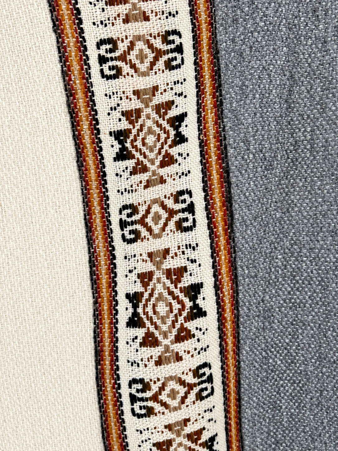 Mariela Poncho — Gray & Cream