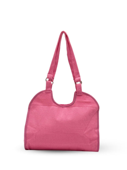 Handmade boho bag crafted by artisan families from Colombia