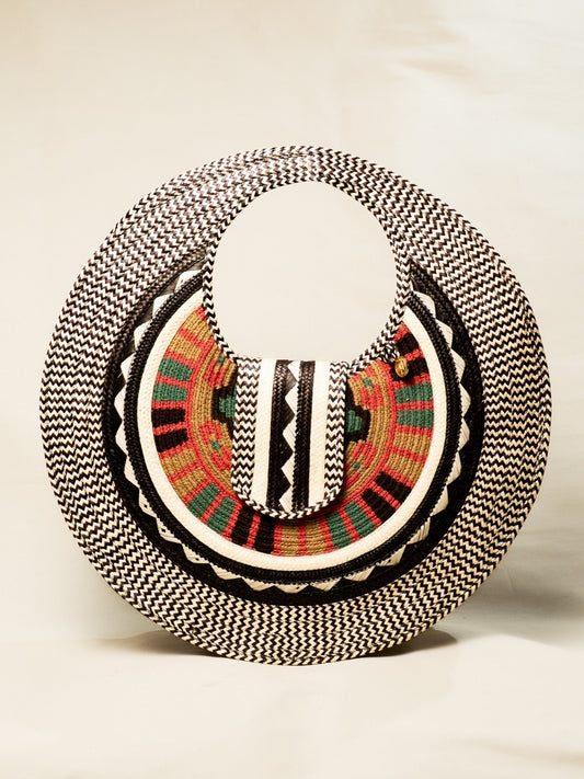 Handwoven palm bag designed by artisan families from Colombia
