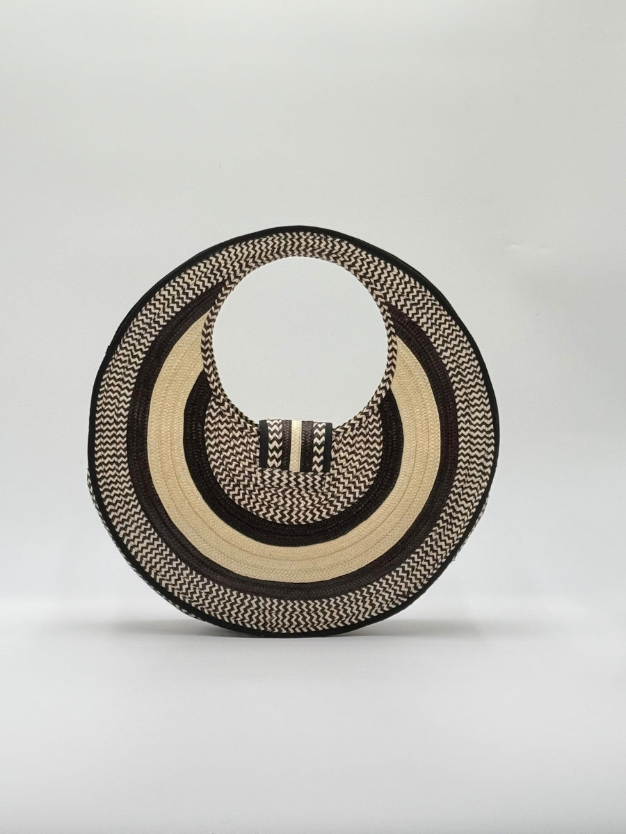 Handmade palm bag inspired by Colombian artisan crafts