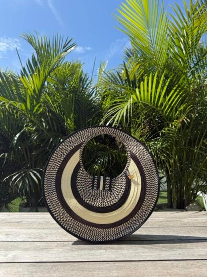 Colombian artisan crafted palm bag