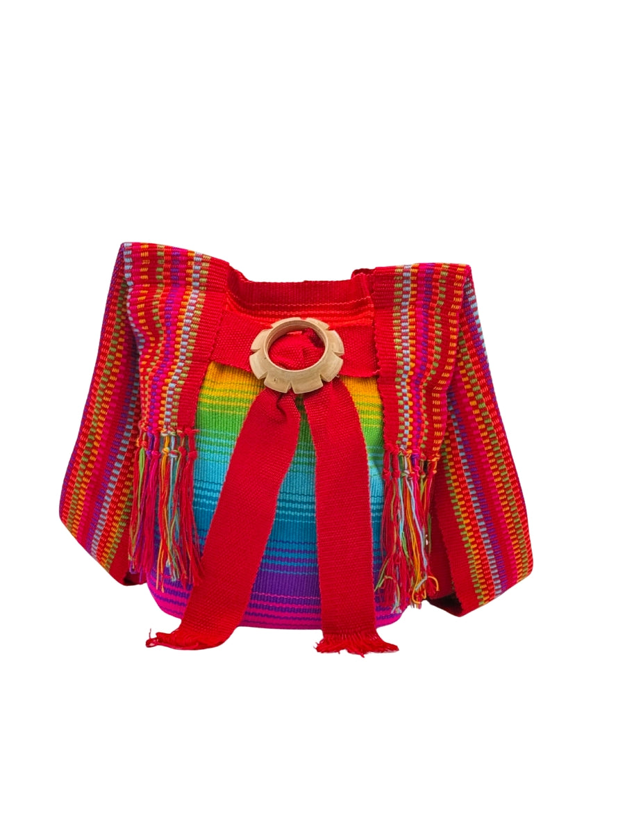 Handwoven tote bag made by artisan families from Colombia with detailed pattern