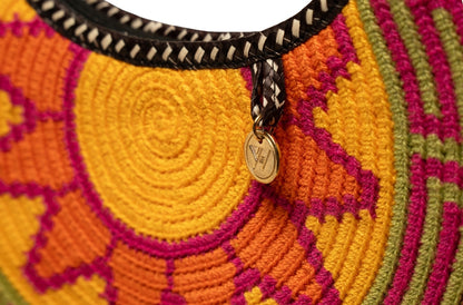 Palm leaf bag made by artisan families from Colombia