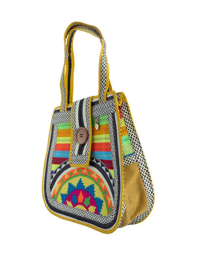 Affordable vegan handbags inspired by Colombian artisan crafts