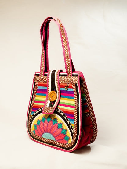 Handmade vegan handbag inspired by Colombian artisan crafts