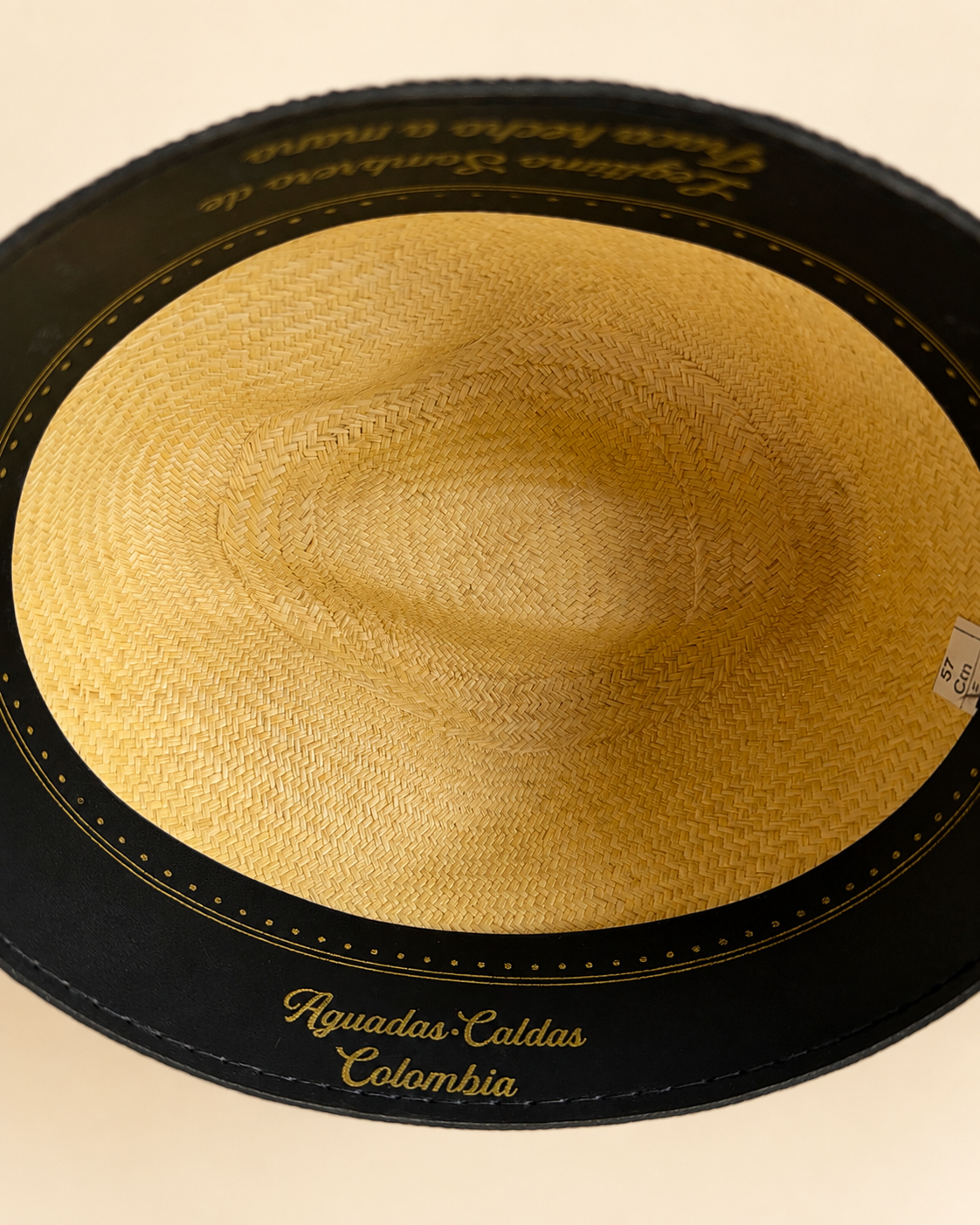 Palm leaf hat with classic Colombian craftsmanship