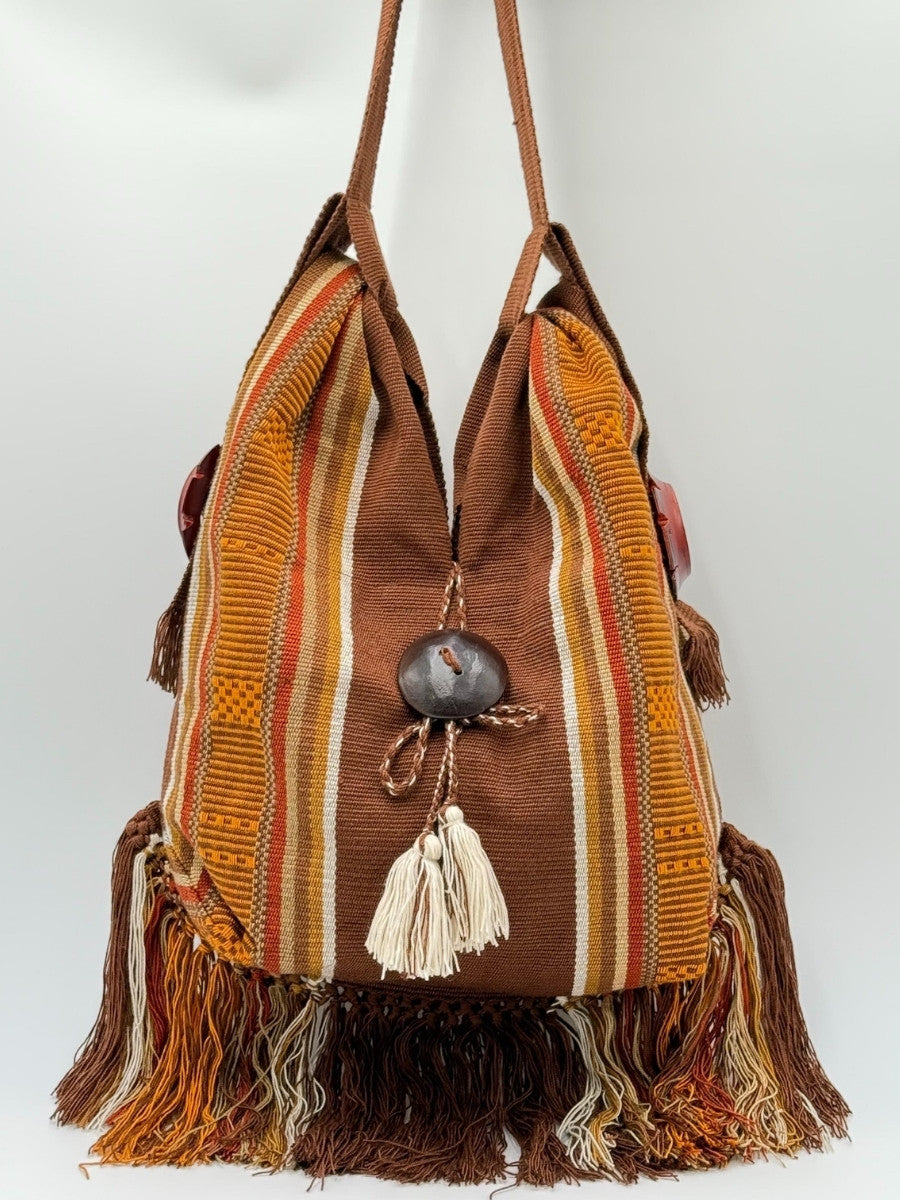Crossbody bag inspired by Colombian artisan heritage