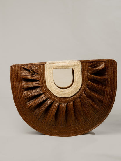 Handwoven bag with authentic Colombian craftsmanship