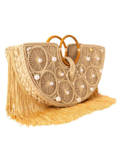 Lightweight fringe bag for everyday styling