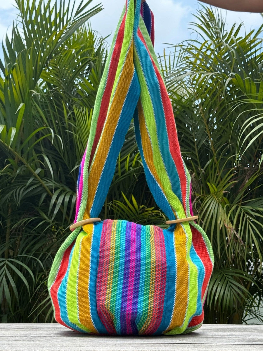 Shoulder bags for women with traditional textile weaving