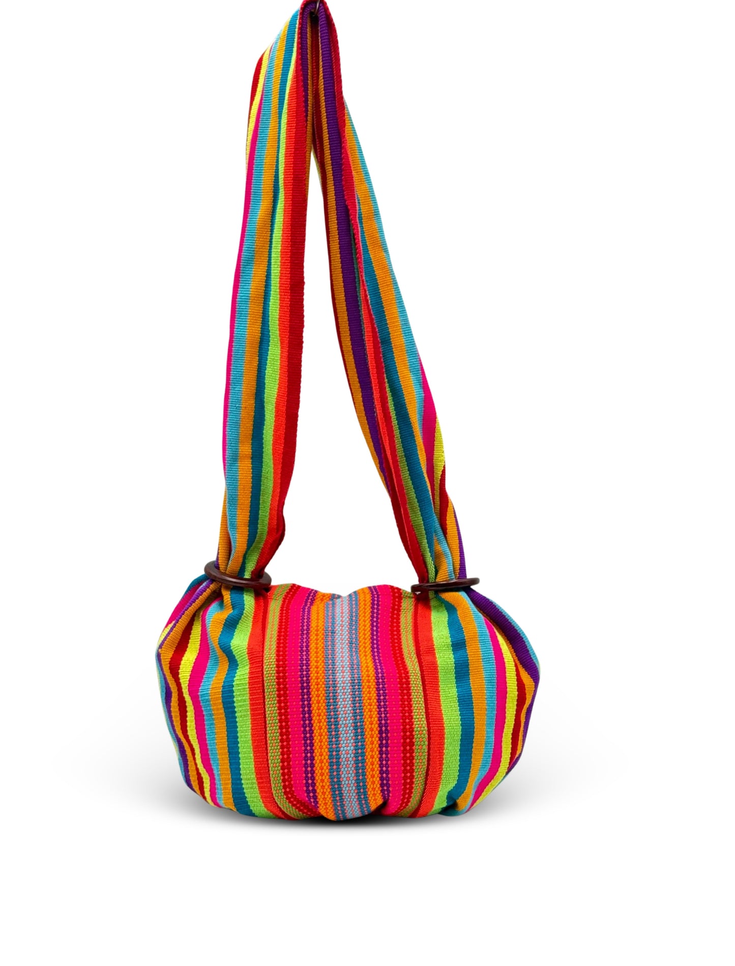 Boho bag crafted by artisan families from Colombia